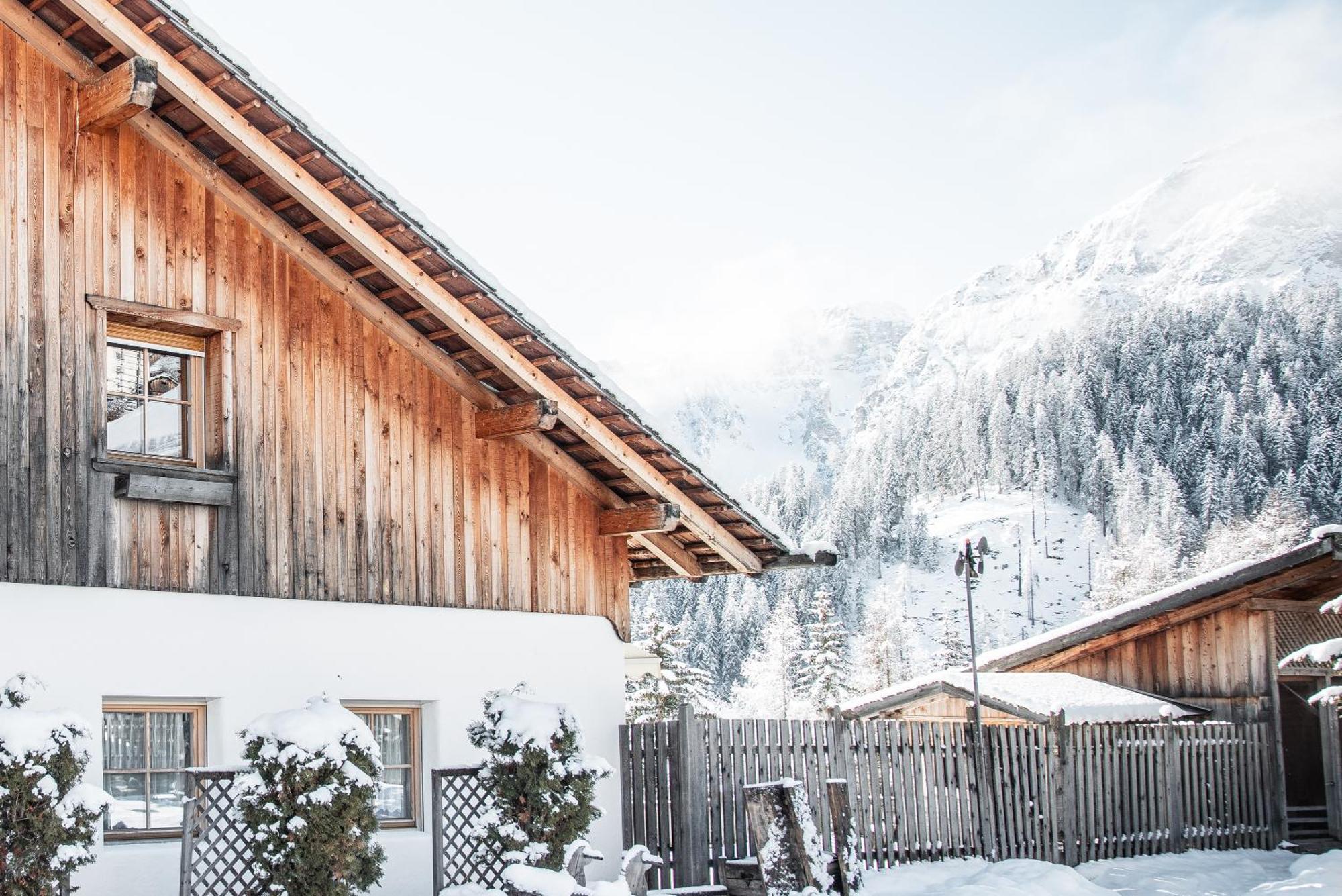 Hotel Pension Odles San Martino in Badia Exterior foto